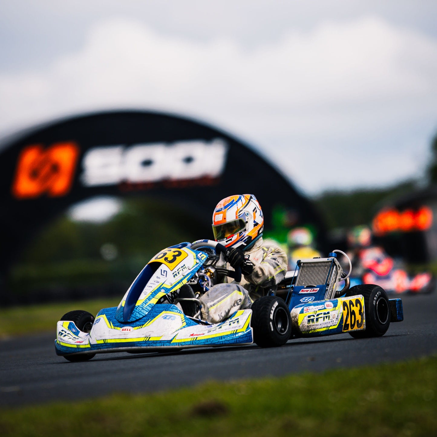 KK0-4010 2026 OMP Genouillères Rembourrées Karting Protection Pilote Kart Ignifuge