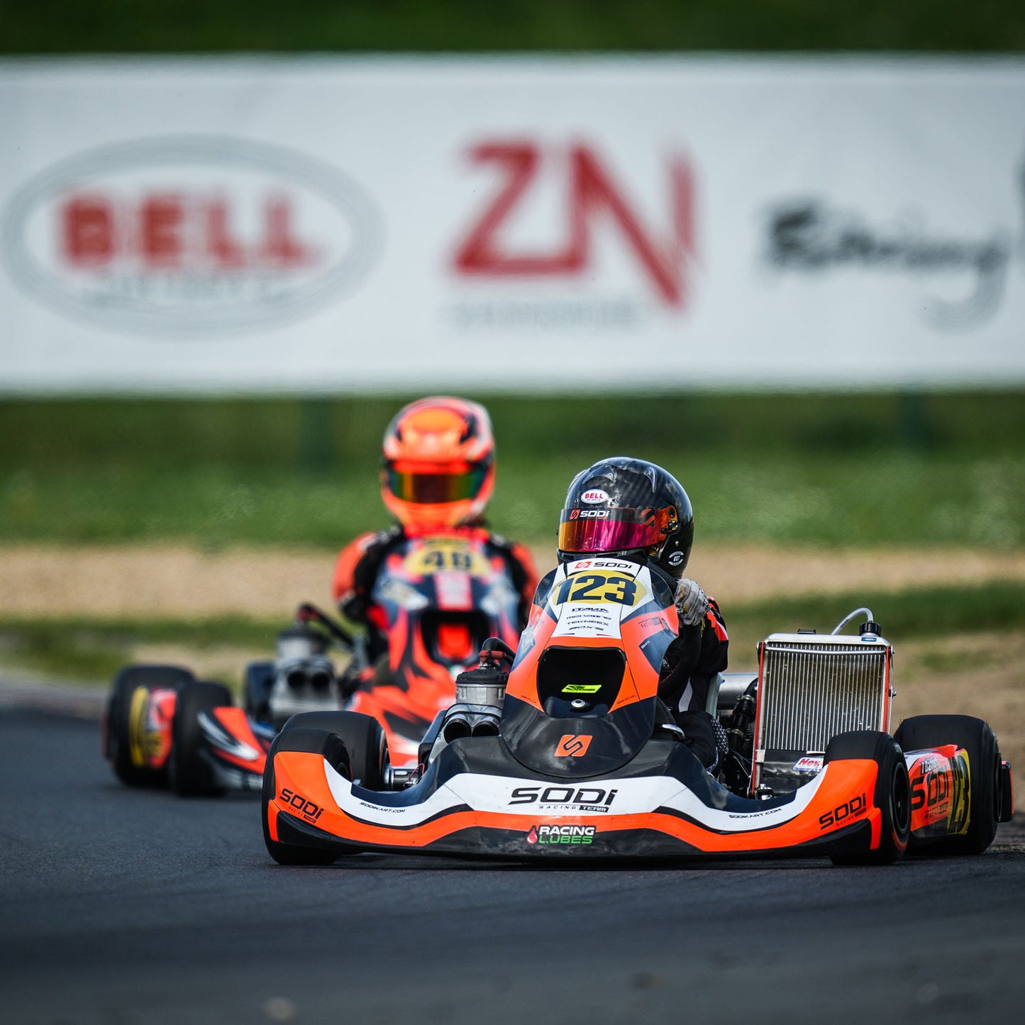 KK0-4011 2026 Coudières rembourrées OMP Karting Protection Pilote Kart Ignifuge